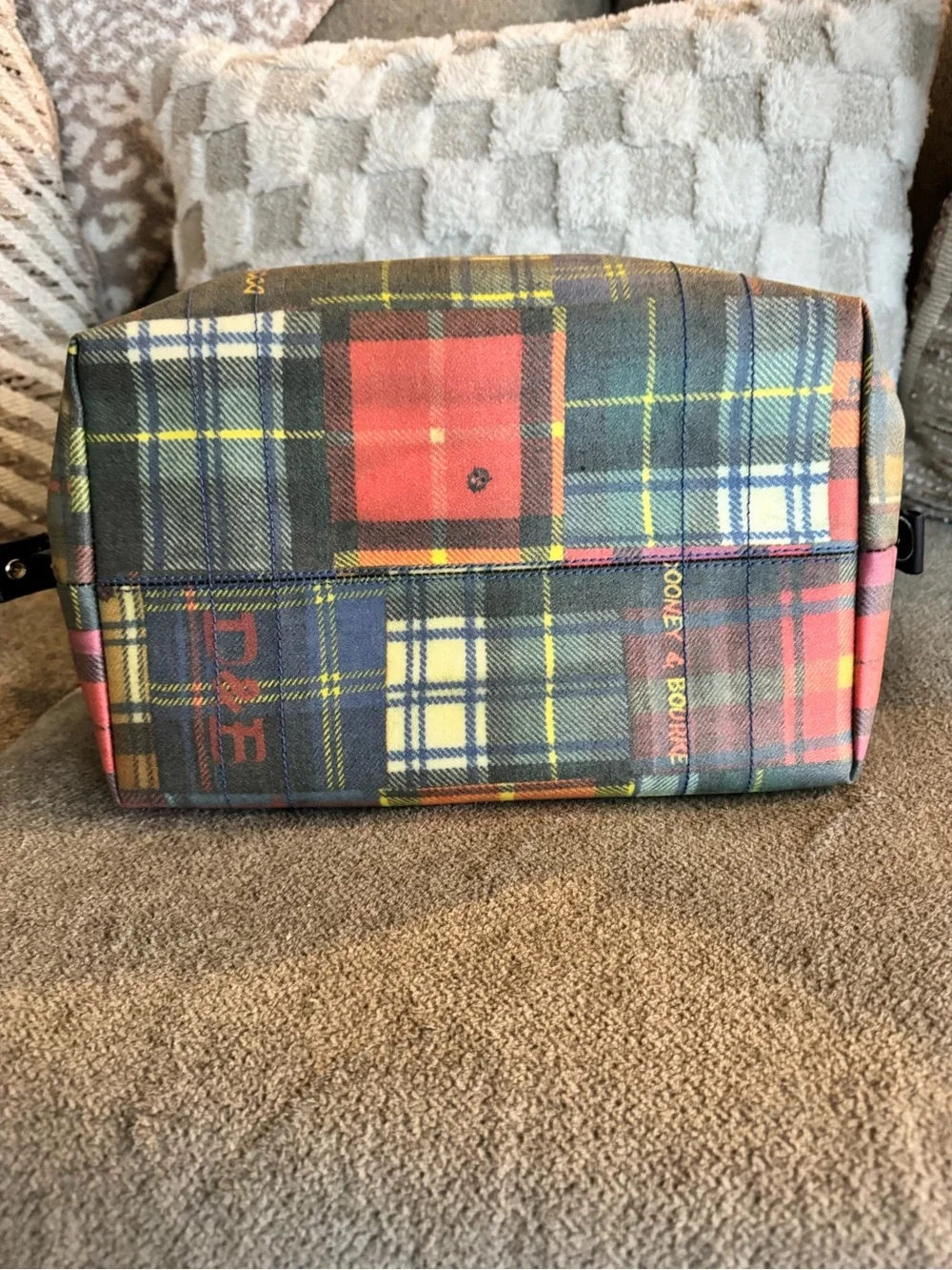 Dooney & Bourke compact satchel